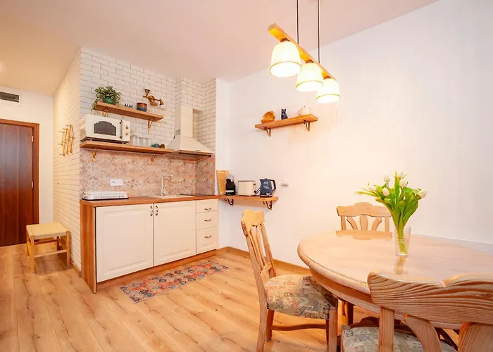 Apartment Golden 526 At Oak